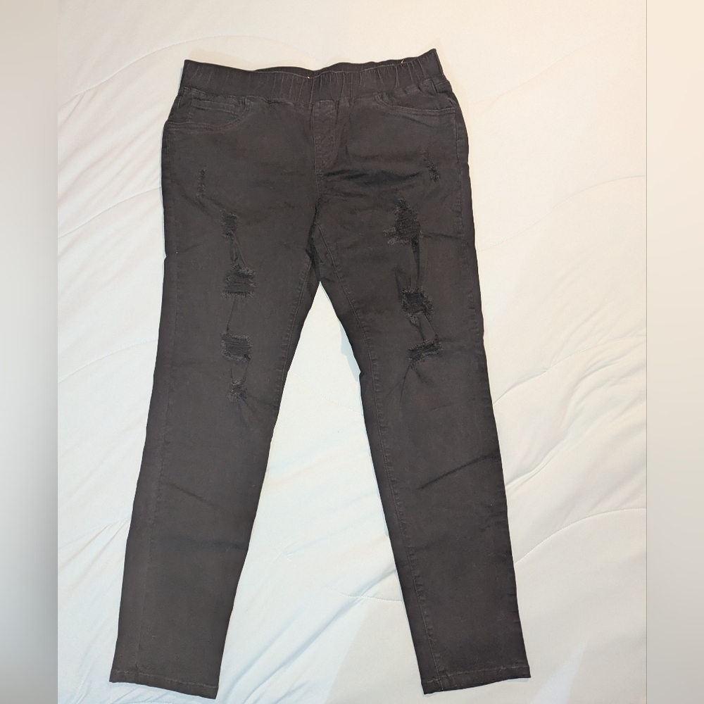 Hybrid & Co. black jeans, great condition. elastic waist.  XL.
